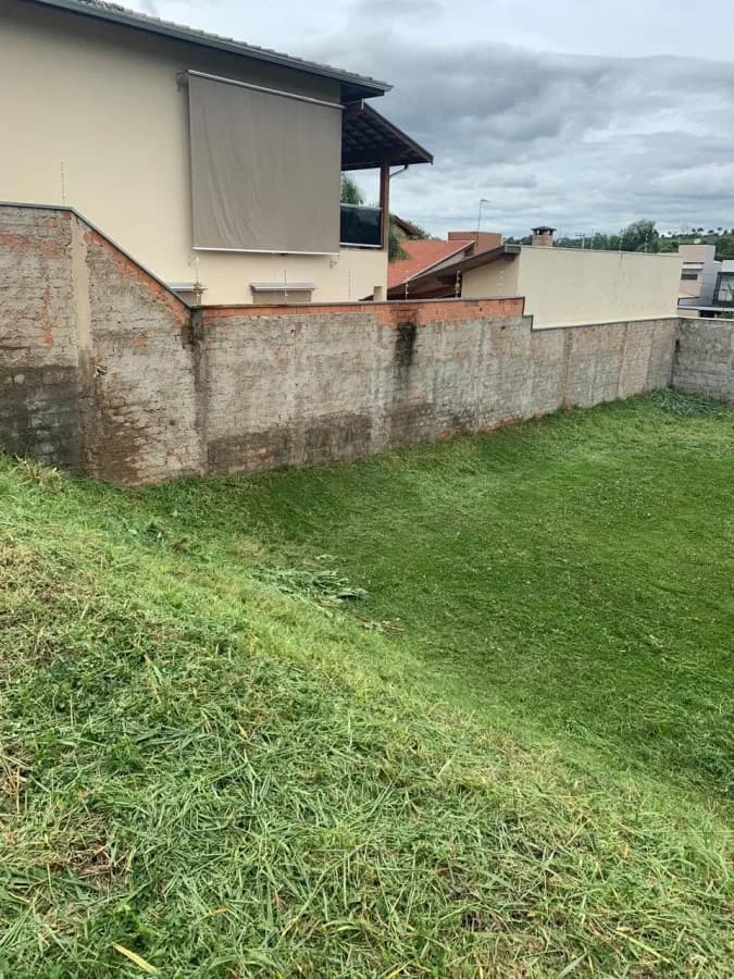 Terreno em Condomínio para Venda em Jaguariúna / SP no bairro Estância das Flores