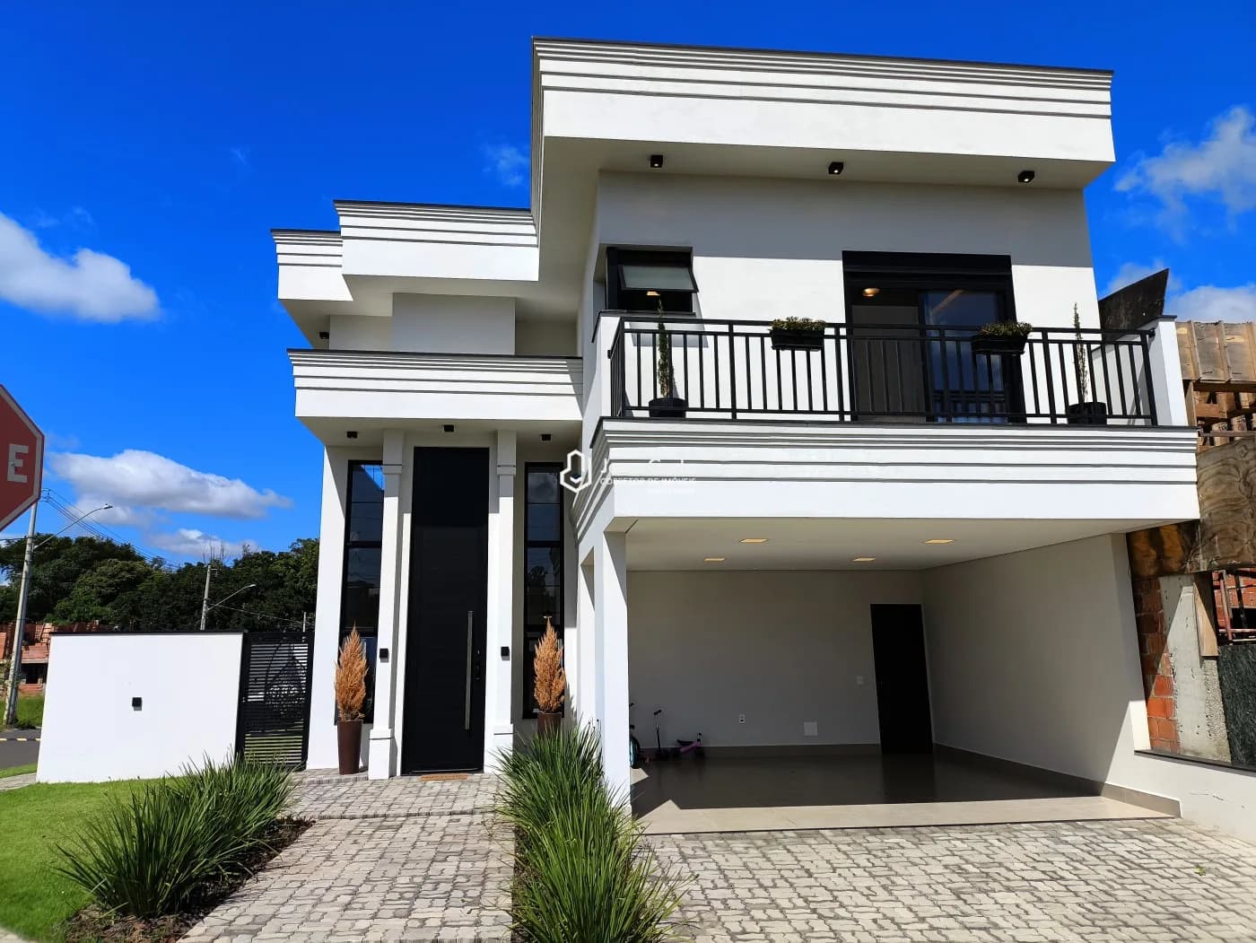 Casa em Condomínio para Venda em Jaguariúna / SP no bairro Condomínio Varandas dos Jequitibás