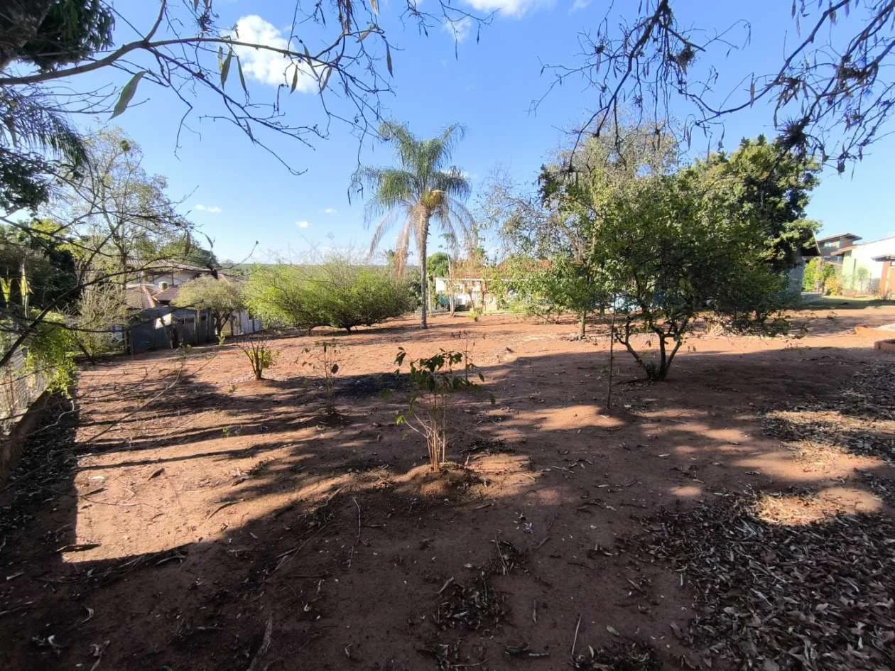 Terreno em Condomínio para Venda em Jaguariúna / SP no bairro Núcleo Urbano Parque Ana Helena