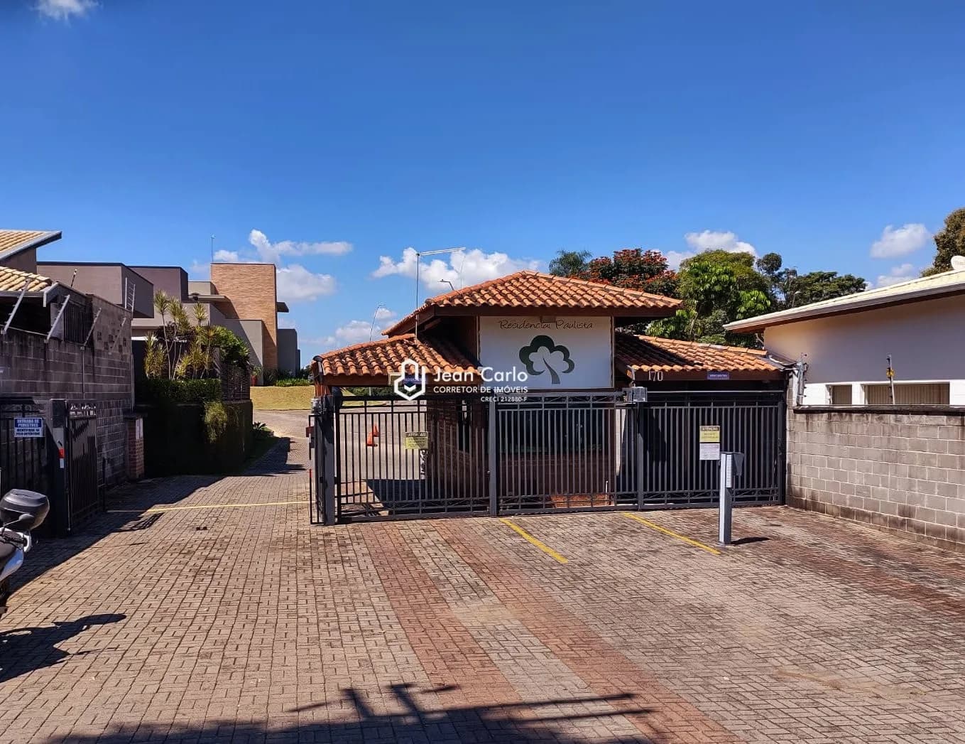 Terreno em Condomínio para Venda em Jaguariúna / SP no bairro Centro