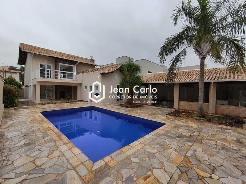 Casa em Condomínio para Venda em Jaguariúna / SP no bairro Estância das Flores