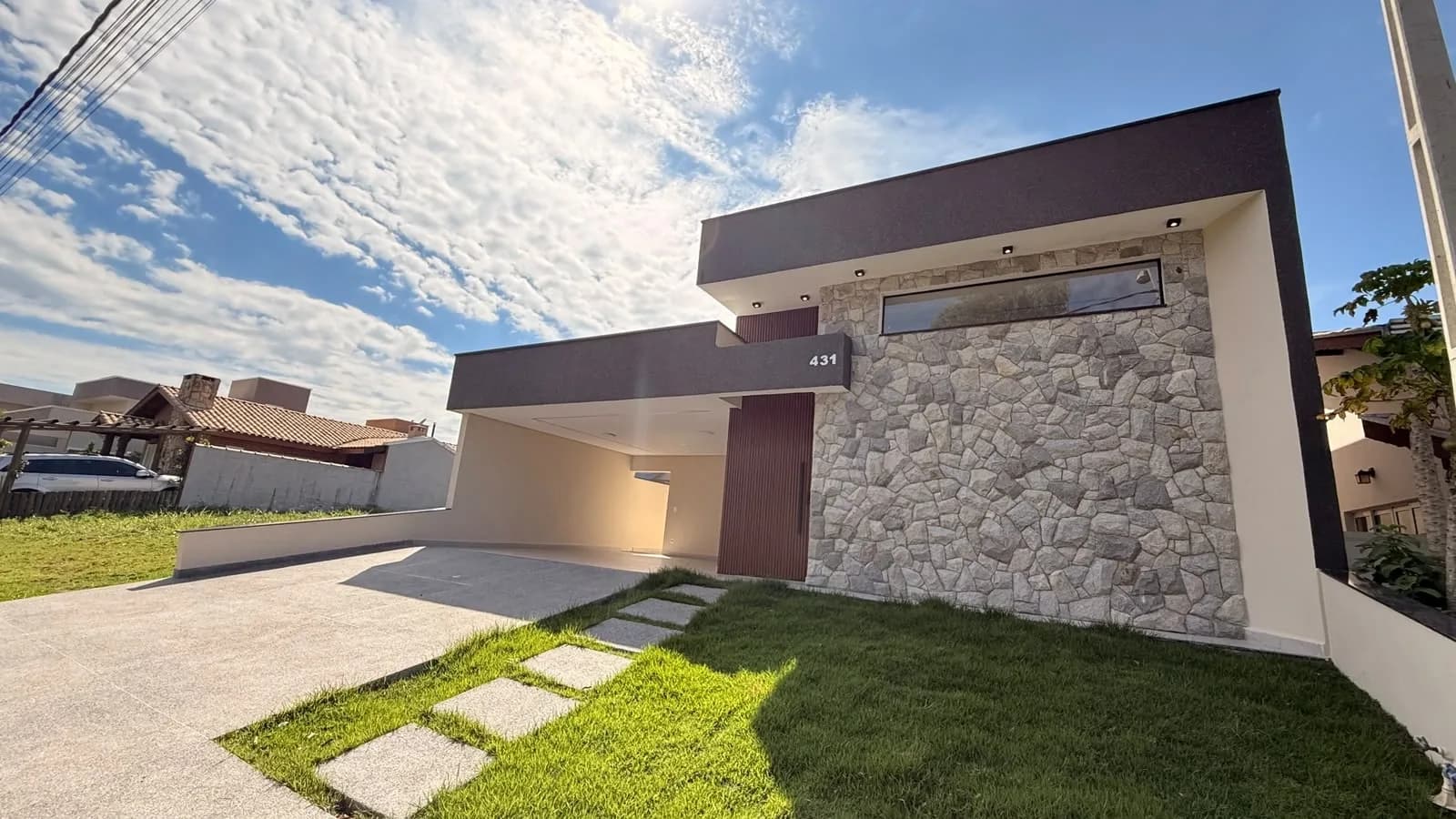Casa Nova Com 3 Quartos e Suíte Com Closet No Vila Guedes