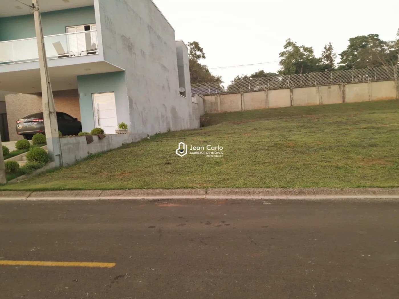 Terreno em Condomínio para Venda em Jaguariúna / SP no bairro Santa Cruz