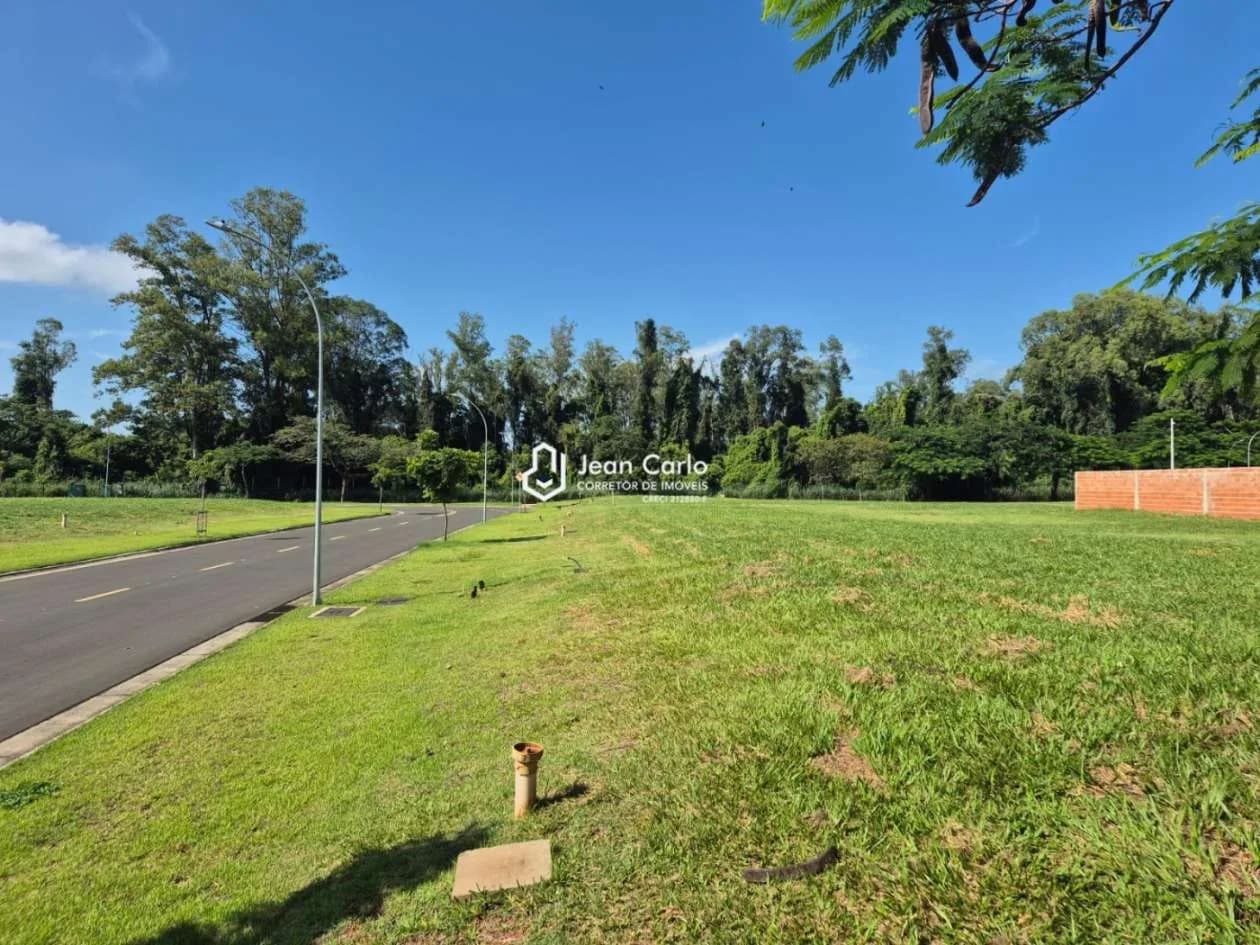 Terreno em Condomínio para Venda em Jaguariúna / SP no bairro Reserva Santa Izabel