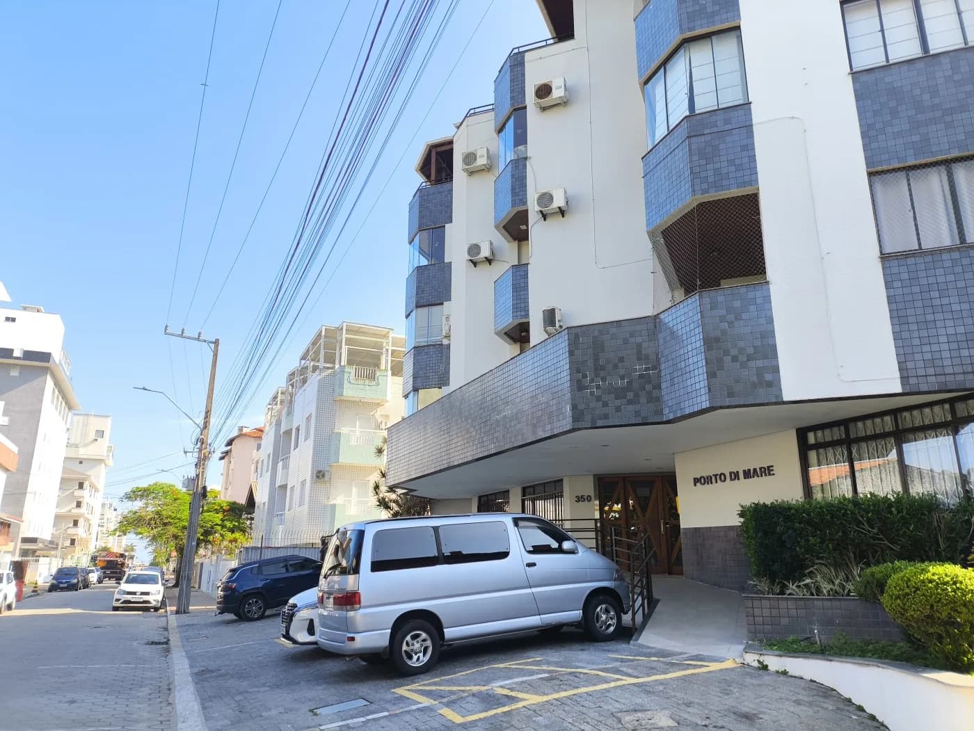 Apartamento para Venda em Florianópolis / SC no bairro Canasvieiras