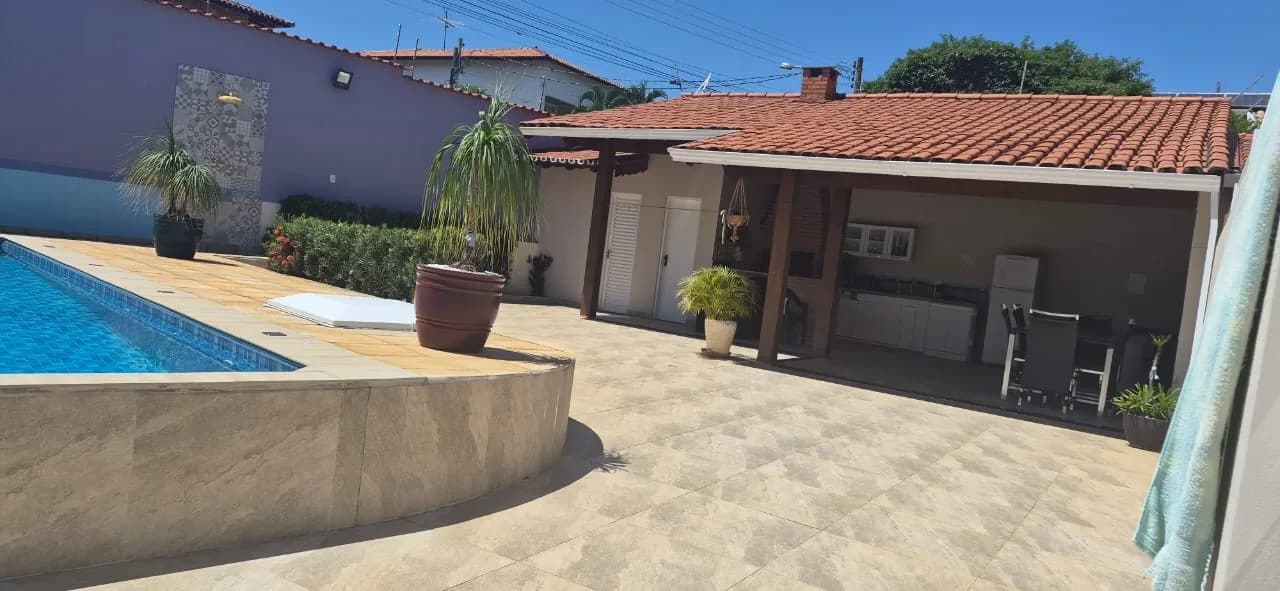 Casa para Venda em Jaguariúna / SP no bairro Jardim Venturini