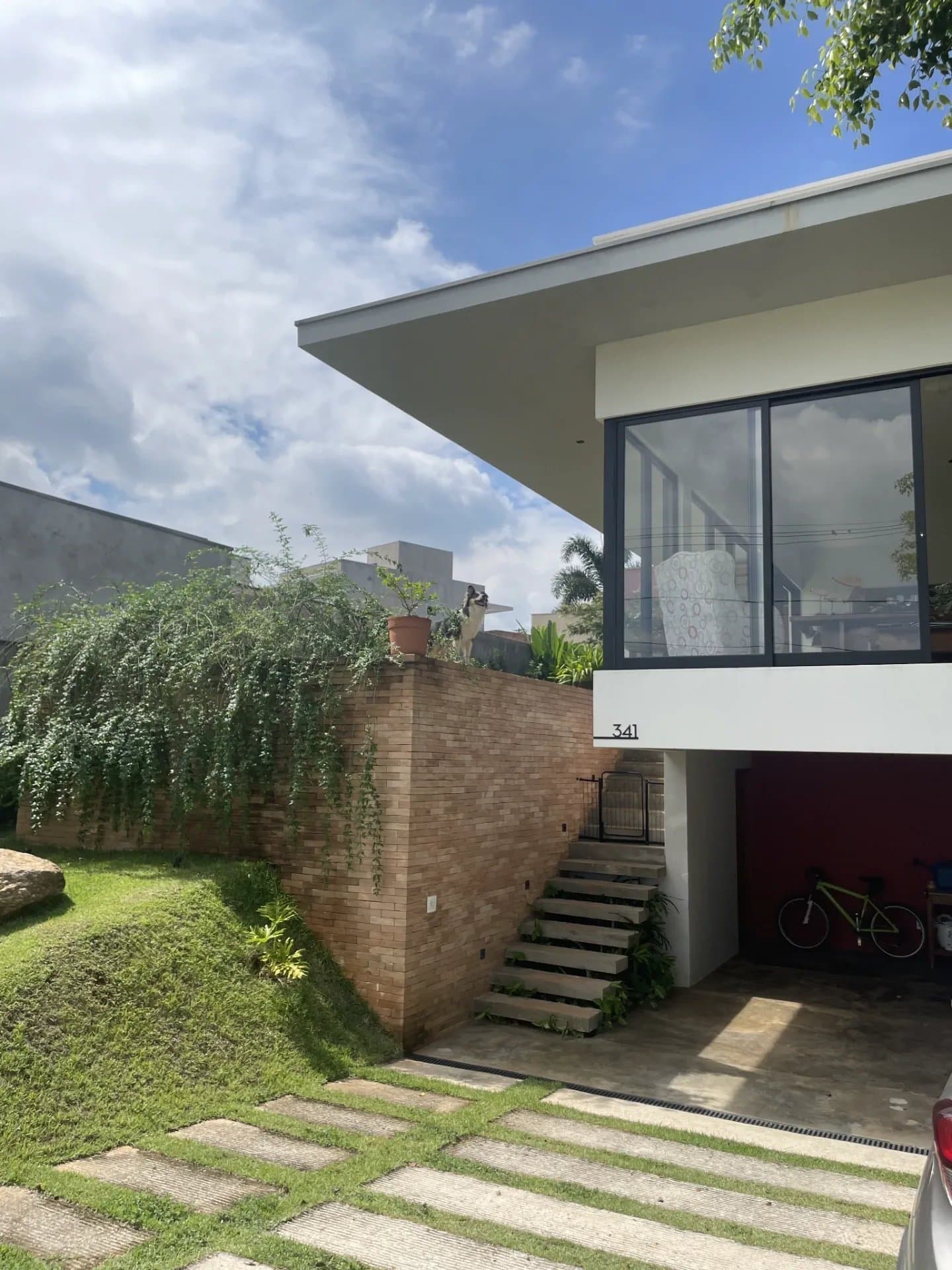 Uma Casa Para Quem Entende Que Arquitetura Não É Apenas Estética. É A Forma Como A Gente Vive.