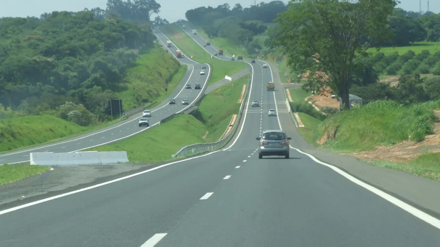 Jaguariúna fica perto de quê? Distâncias, rodovias e ônibus